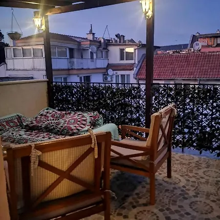 Gasthuis Central 5 min beach rooms Varna