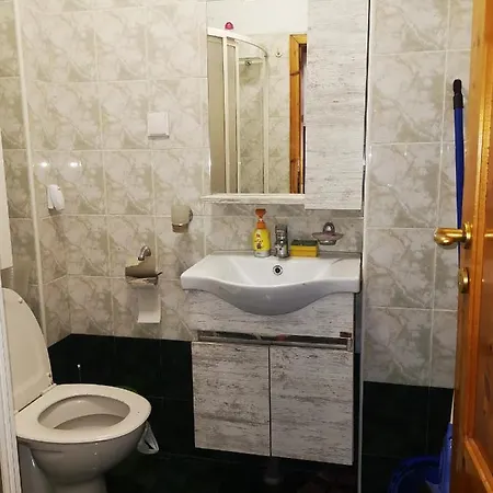 Central 5 min beach rooms Varna
