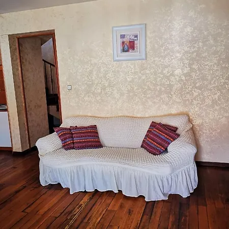 Central 5 min beach rooms * Varna